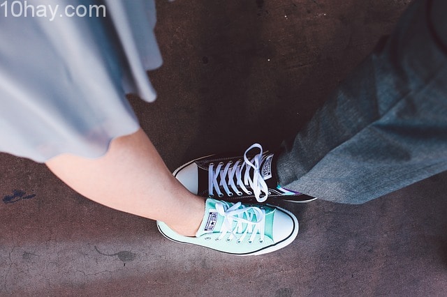Converse