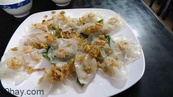 Bánh hoa hồng trắng Hội An