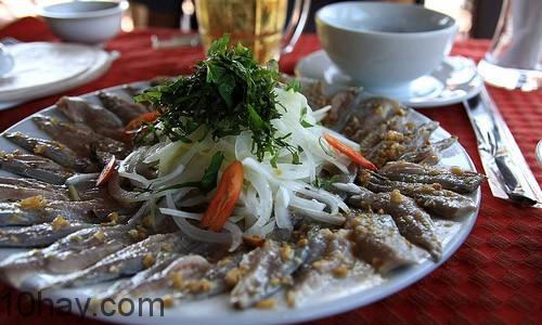 Gỏi cá trích