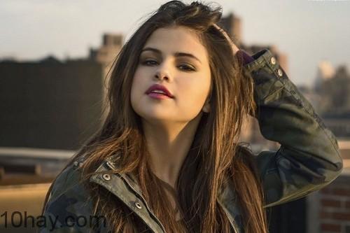 Selena-Gomez-Most-Beautiful-Woman-2016