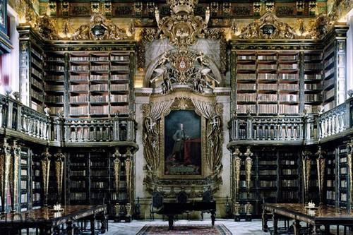 Thư viện tổng hợp của trường đại học Coimbra