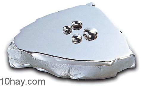 liquidmetal-balls