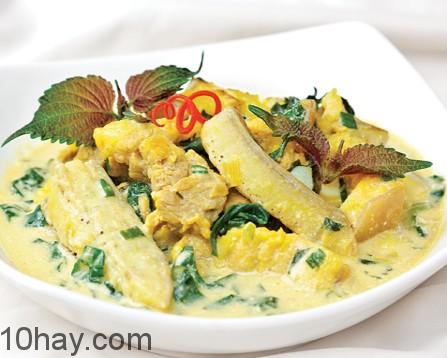 Thịt lợn om chuối đậu