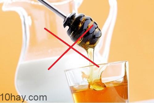 Mật ong và sữa đậu nành