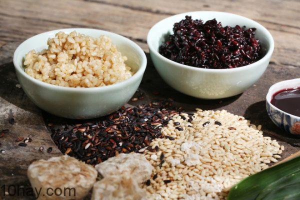 Cơm rượu món ăn truyền thống không thể thiếu
