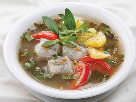 Món canh chua mùa hè thanh mát