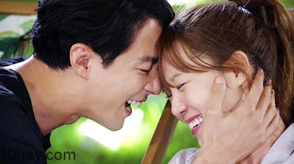 chỉ có thể là yêu