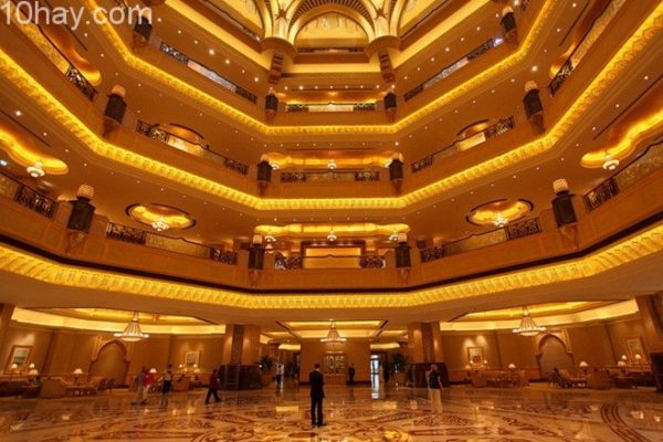 Khách sạn 7 sao duy nhất trên thế giới.