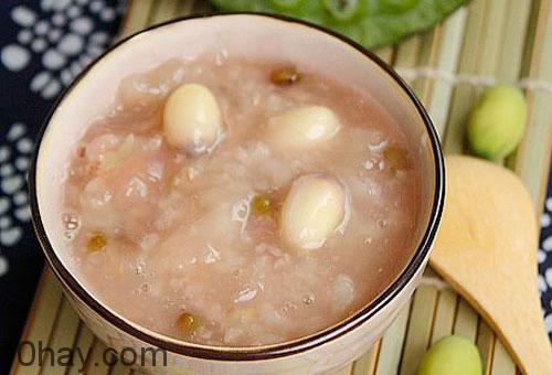 Món ăn từ hạt sen nấu cháo