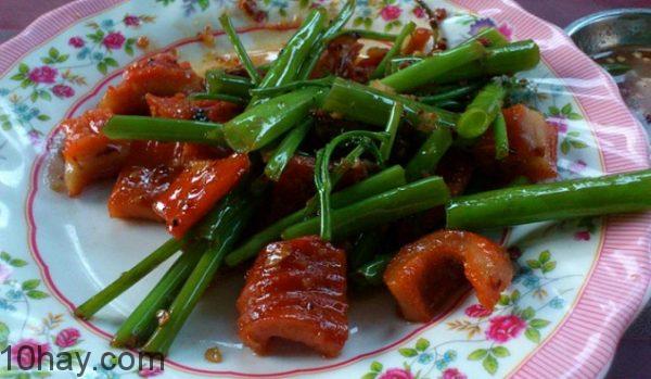 phá lấu xào rau muống
