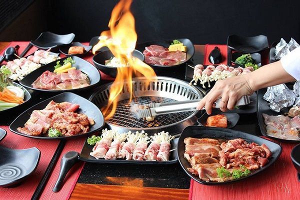 Nhà hàng buffet Hot N Tasty