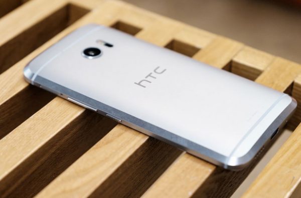 HTC-10.
