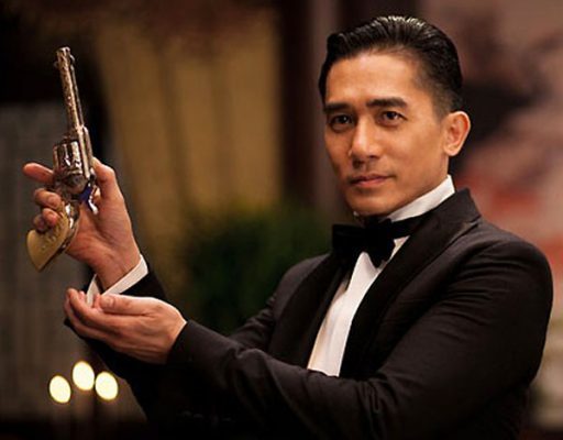 Diễn viên Lương Triều Vĩ