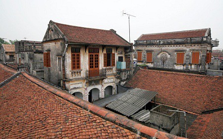 Nhà cổ làng Cự Đà