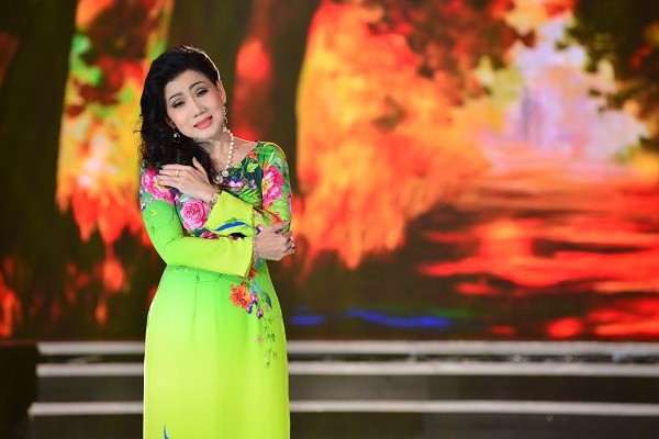 Nghệ sĩ Phượng Liên