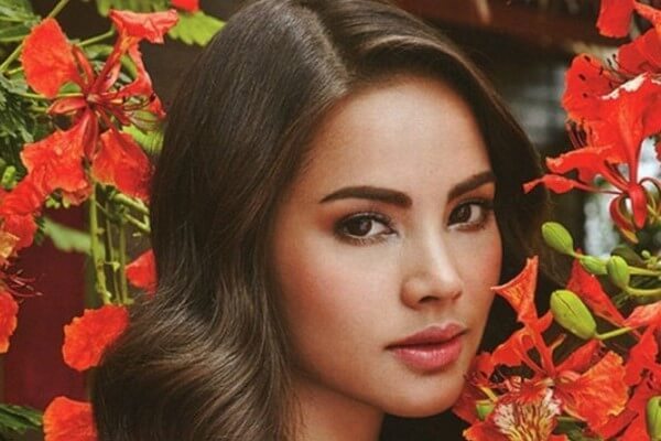 Yaya Urassaya Sperbund