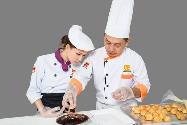 Top 10 trang web dạy làm bánh hay, bổ ích hiện nay