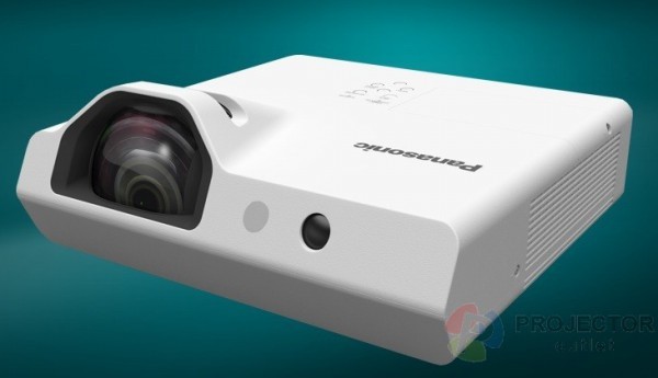 Máy -chiếu-Panasonic -PT-4