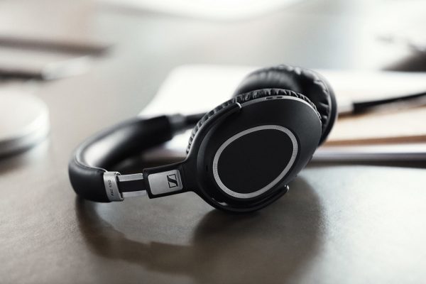 The -Sennheiser- PXC-8