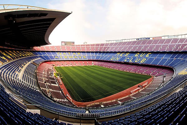 Sân vận động lớn nhất châu Âu - Camp Nou