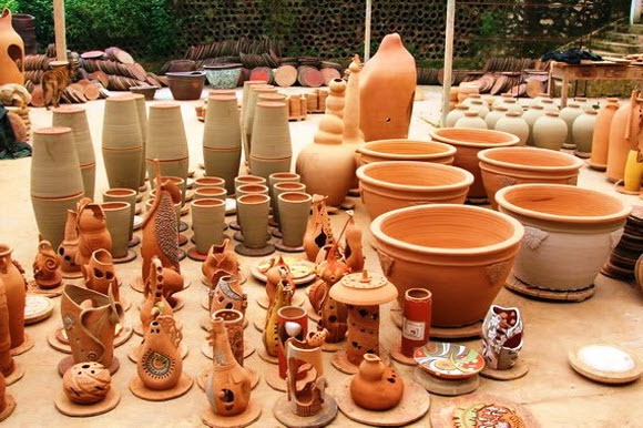 Đồ gốm của làng nghề gốm Bát Tràng