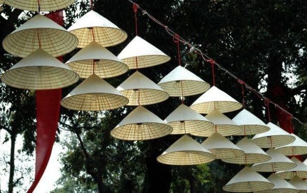 Làng Nón Chuông