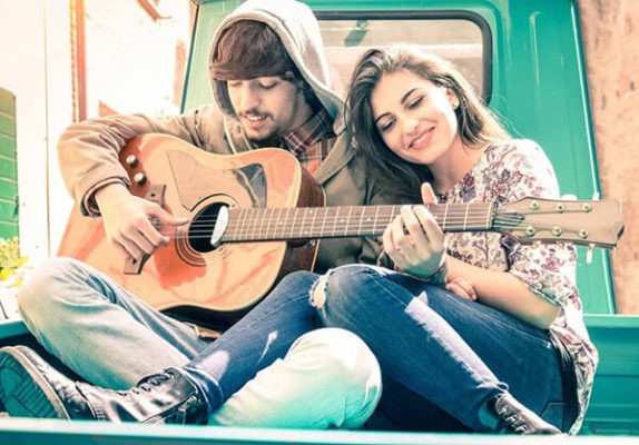 website học đàn guitar online
