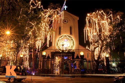 Nhà thờ trang trí Noel đẹp nhất TPHCM