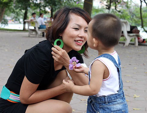 Ca sĩ Thái Thùy Linh