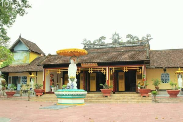 địa điểm du lịch nổi tiếng tại Kon Tum địa điểm du lịch nổi tiếng tại Kon Tum