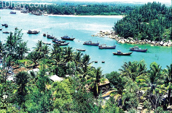 địa điểm du lịch nổi tiếng tai Quảng Ngãi địa điểm du lịch nổi tiếng tai Quảng Ngãi