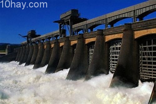 Nhà máy thủy điện lớn nhất thế giới Tucurui, Brazil