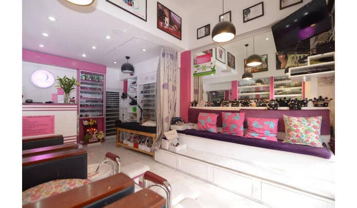Queenie Nails & Spa