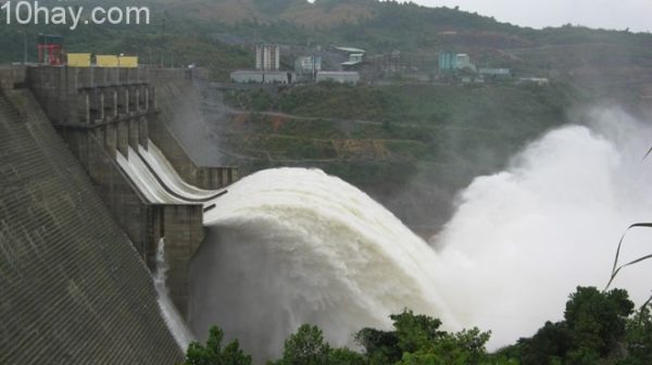 Nhà máy thủy điện Hoà Bình