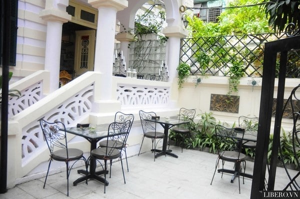 Chuồn chuồn Cafe Hội Vũ